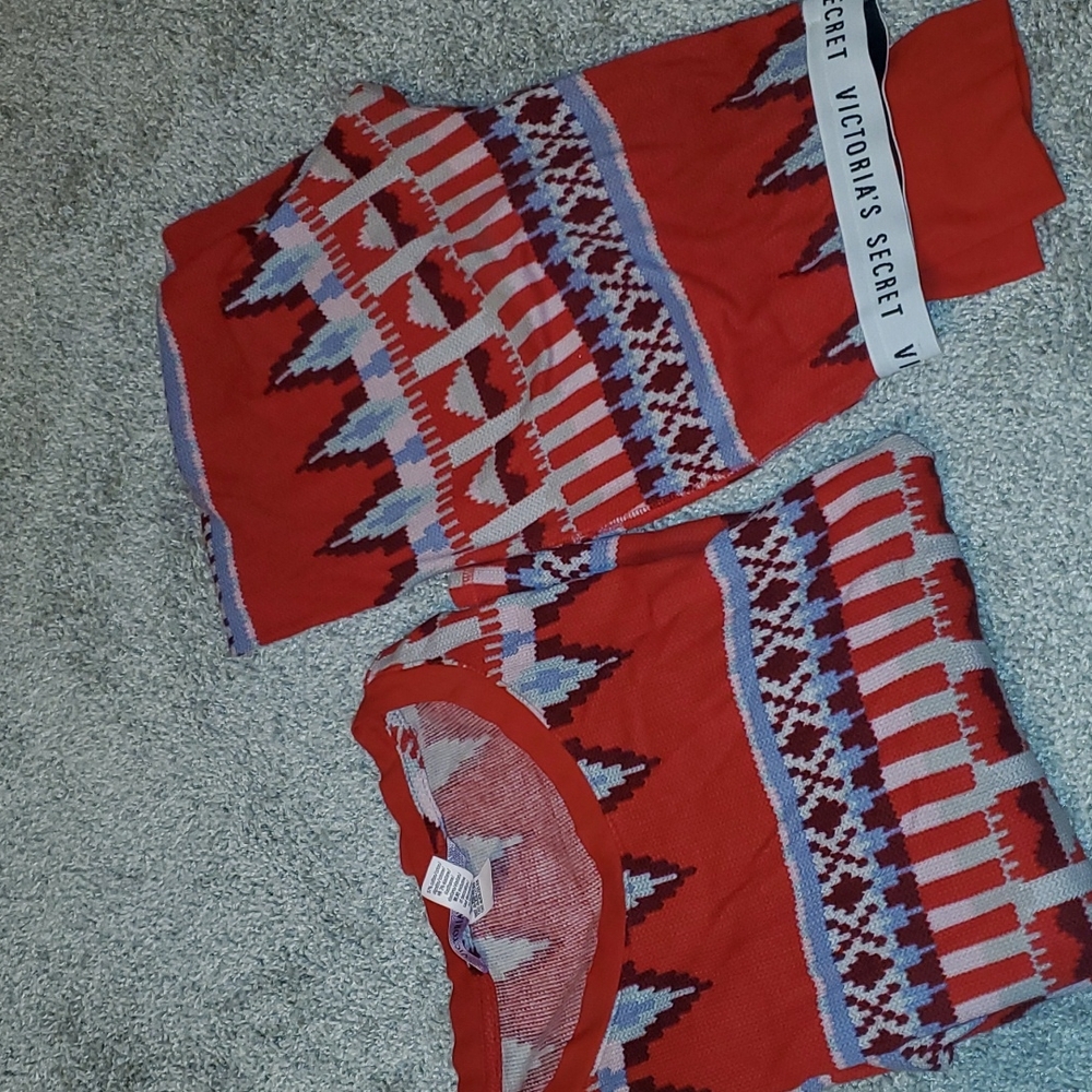 Victoria secret pants and long sleeve sleep set